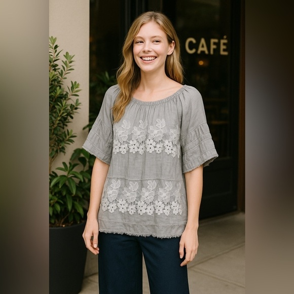 POL Tops - NWOT POL Boho Gauzy Lace Blouse Top Size S